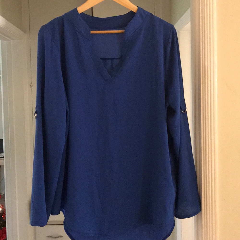 Royal blue v-neck blouse, size XL.